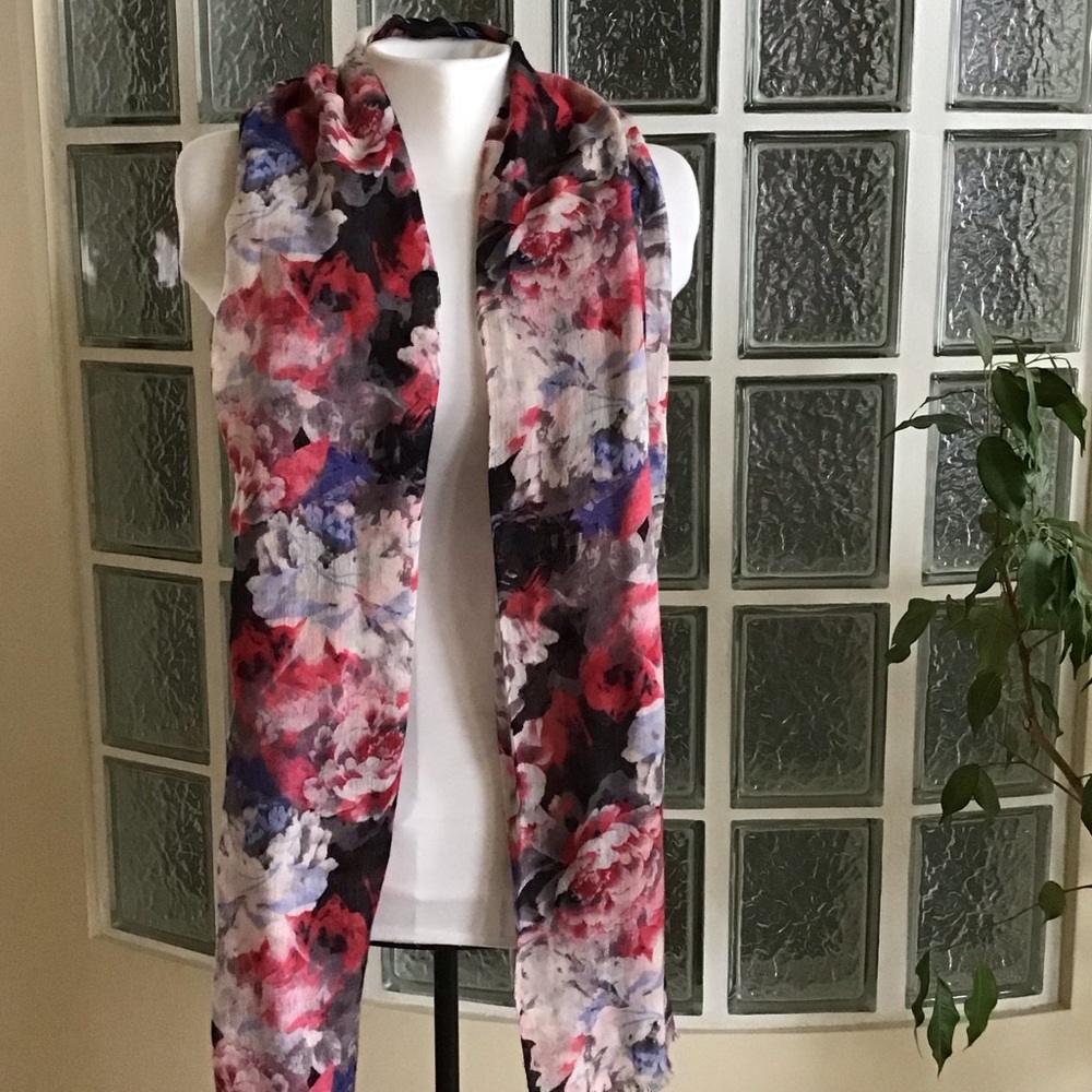 Talbots Scarf / Shawl🌷